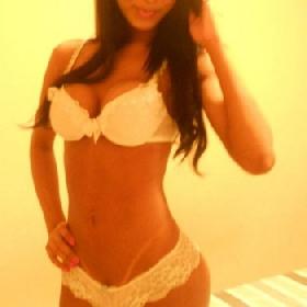 Zoek je een sex afspraakje met ene shemale?